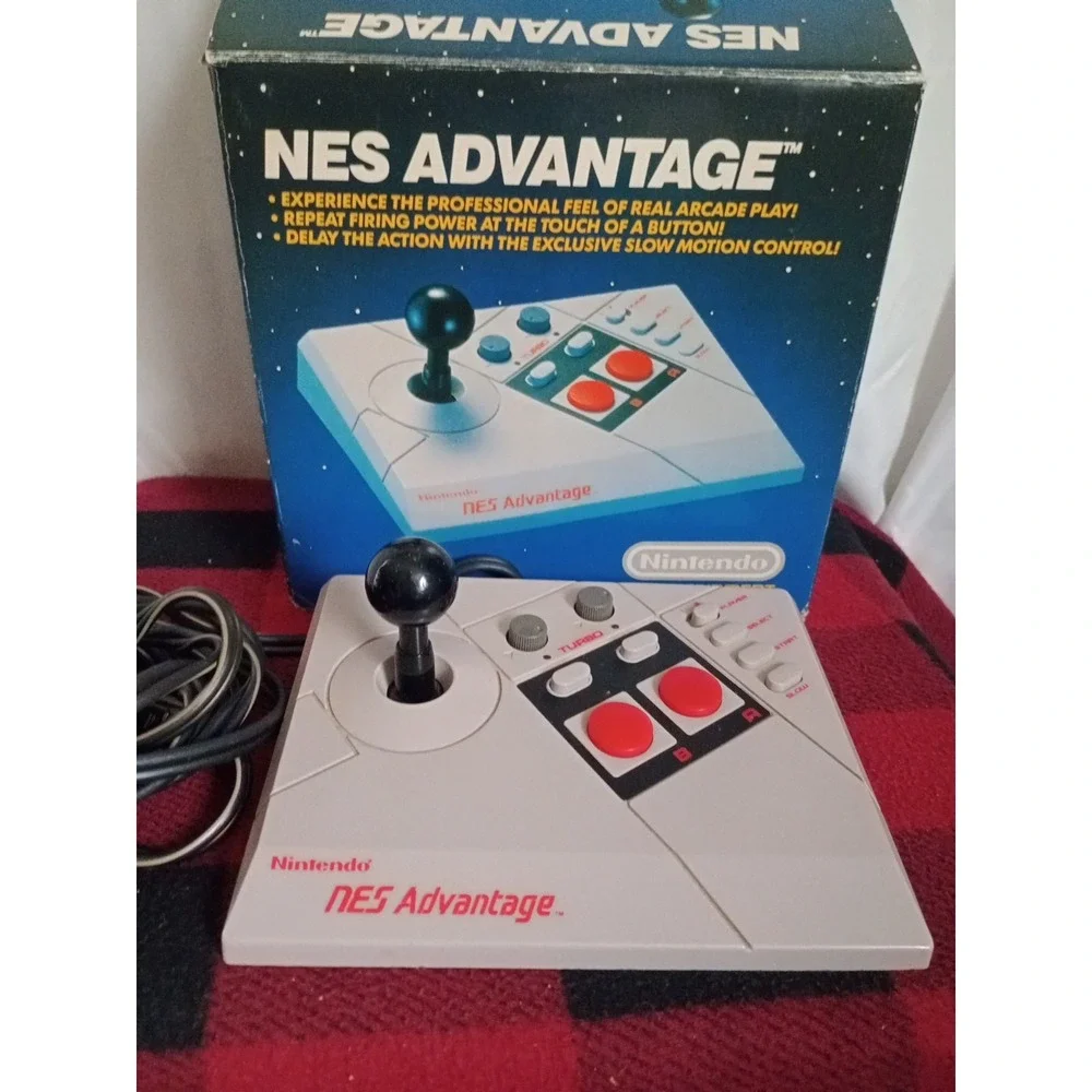 Nintendo NES Advantage Joystick Controller with original box No Foam (Read)